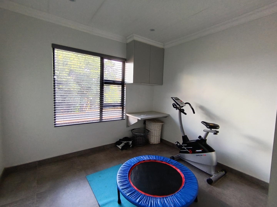 3 Bedroom Property for Sale in Pentagon Park Free State